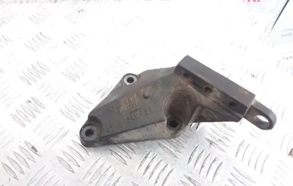 Opel Astra G Engine mounting bracket 9156985