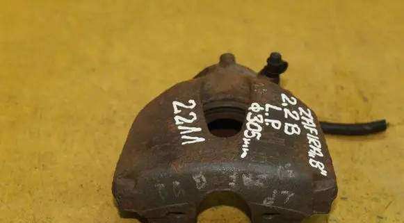 Opel Zafira B Front brake caliper