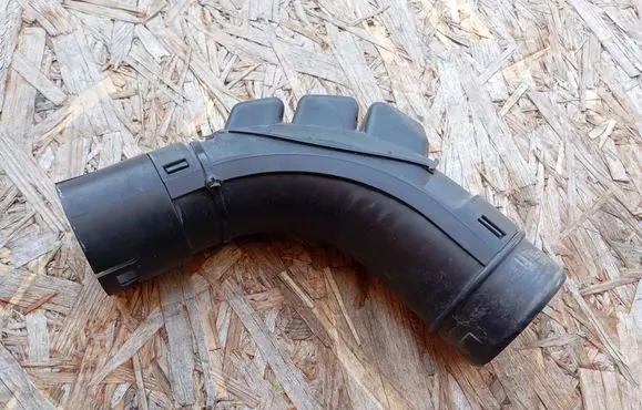 Renault Koleos I Air intake duct part