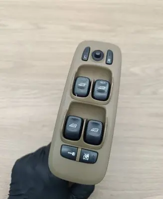 Volvo XC90 Electric window control switch 31334464