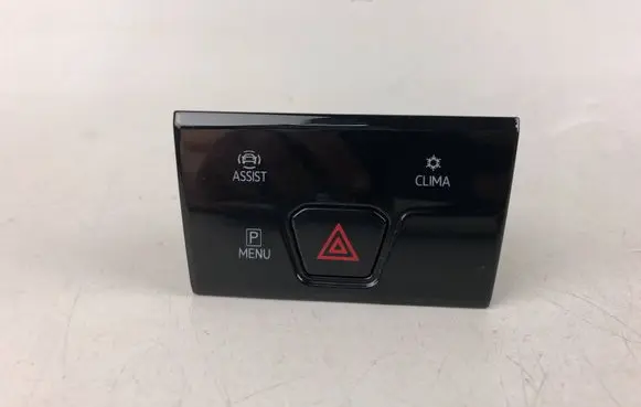 Volkswagen Golf VIII Hazard light switch 5H0925200P