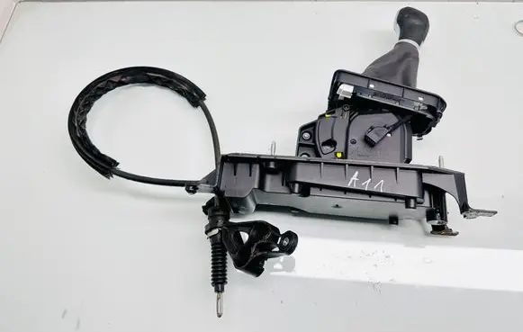 Seat Ibiza V (KJ) Gear shifter/selector 2Q1713023AS 038236023Q