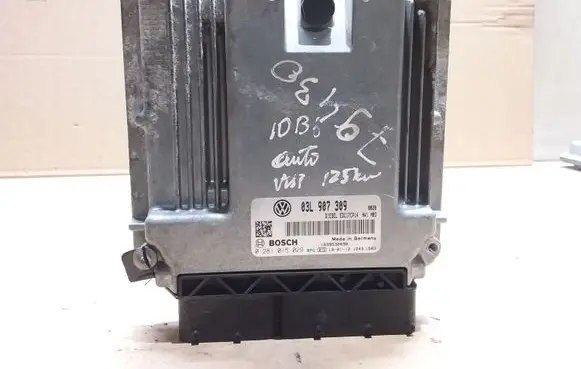 Volkswagen PASSAT B6 Engine control unit/module 03L907309