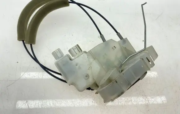 Subaru Outback Front door lock