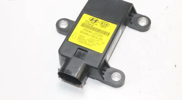 Hyundai i40 Acceleration sensor 956902T250