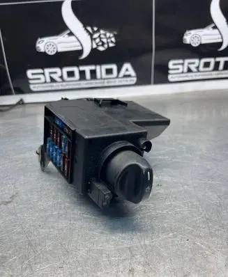 Mercedes-Benz E W210 Light switch 2105451404