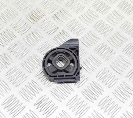 Hyundai Ioniq Radiator support slam panel bracket 