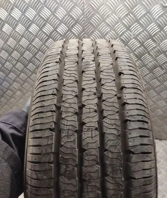 Volvo XC60 R18 summer tire 