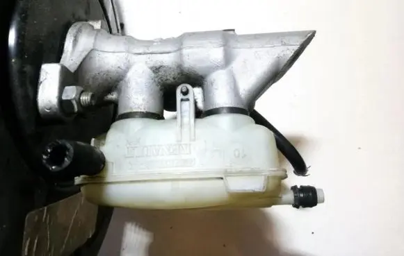 Renault Scenic III - Grand scenic III Master brake cylinder 5842 460910006r