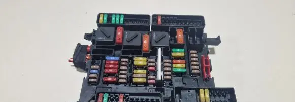 BMW X2 F39 Fuse module 9270356