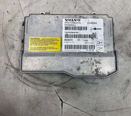 Volvo V70 Airbag control unit/module 0285010372 T207092806154 31264932
