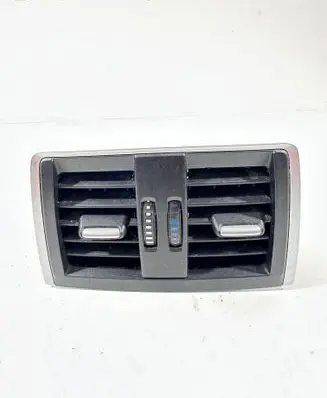 BMW 3 F30 F35 F31 Rear air vent grill 933367502 9207330