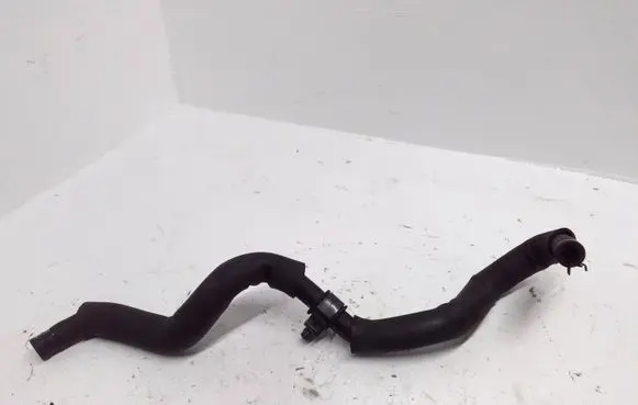 Mazda CX-3 Engine coolant pipe/hose