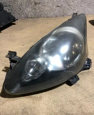 Toyota Aygo AB10 Headlight/headlamp