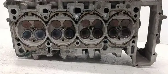 Audi A6 S6 C6 4F Engine head 