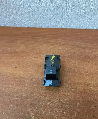 KIA Niro Electric window control switch 93581AT000 1016