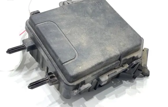 Renault Megane III Fuse box set 284B68372R