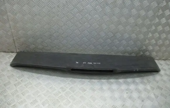 Ford Focus Rear window tailgate spoiler 