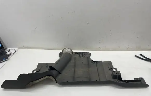Mercedes-Benz GLA H247 Rear bumper underbody cover/under tray A2473522600