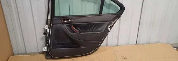 Peugeot 607 Rear door