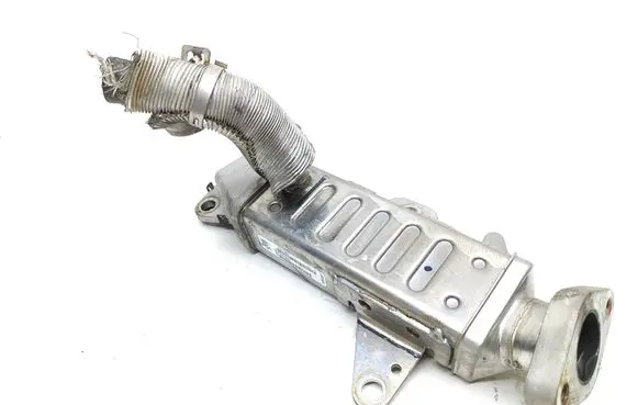Alfa Romeo Giulia EGR valve cooler 500518360 MM116VL MM116V1