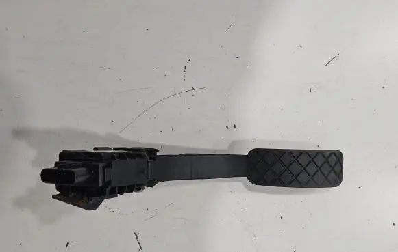 Volkswagen Up Accelerator throttle pedal 1S1721503A 1S1721503