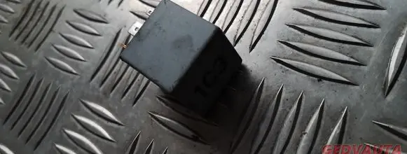 Volkswagen Golf IV Other relay 357911253