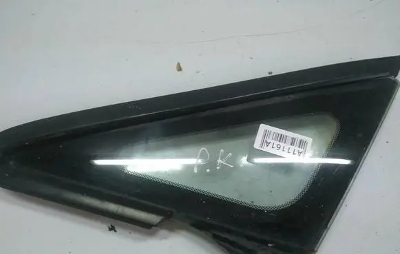 Honda Civic Front triangle window/glass AS2