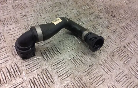 BMW 2 F22 F23 Fuel line/pipe/hose 7640237