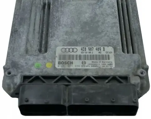 Audi A8 S8 D3 4E Engine control unit/module 4E0907407B