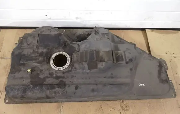 Lexus RX 330 - 350 - 400H Fuel tank 