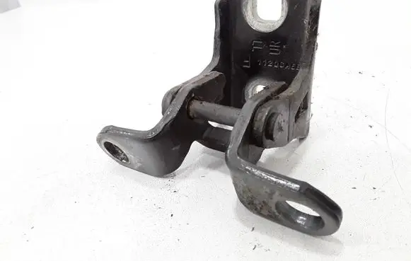 Saab 9-3 Ver2 Front door upper hinge