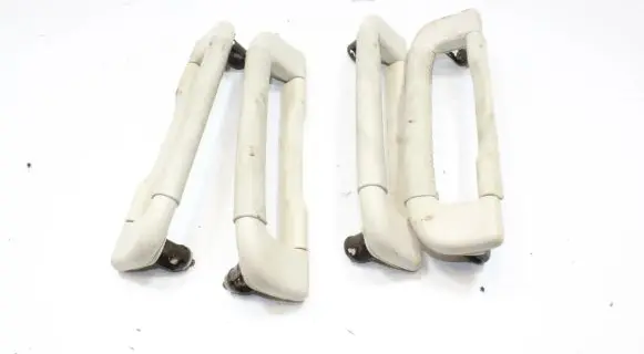 Lexus LS 430 A set of handles for the ceiling 