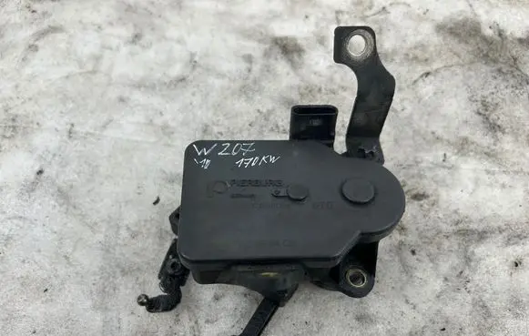 Mercedes-Benz E C207 W207 Intake manifold valve actuator/motor A6421500594