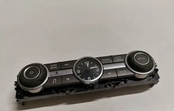 Head unit multimedia control