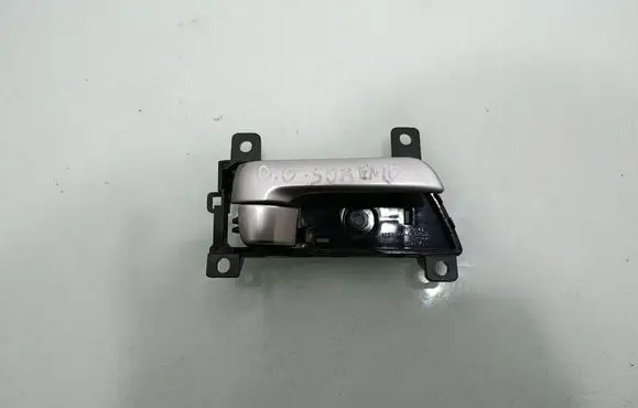 KIA Sorento Rear door interior handle 826232P000