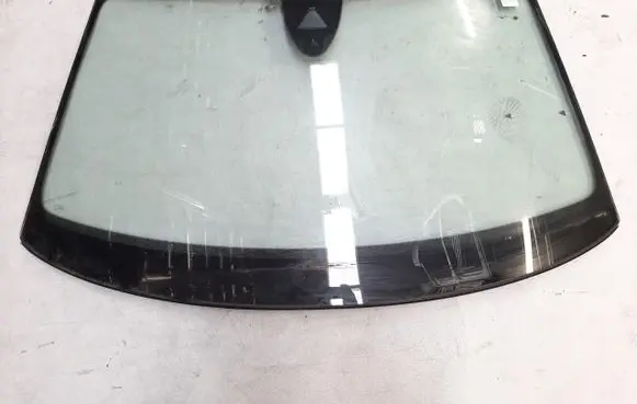Audi A6 C7 Front windscreen/windshield window PILKINGTON