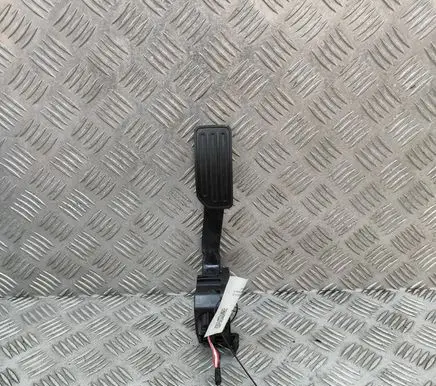 Nissan Leaf II (ZE1) Accelerator throttle pedal 180025WN1B