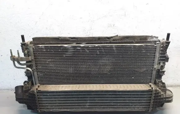Peugeot 3008 I Coolant radiator