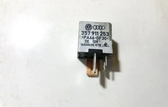 Volkswagen Golf III Other relay 357911253