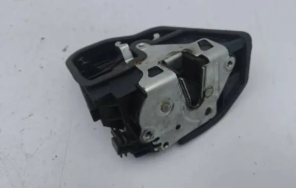 Mini Cooper Countryman R60 Front door lock 7283630