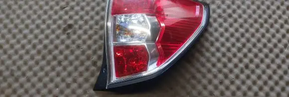 Subaru Forester SH Rear/tail lights 22020046 22020048 BCC7683
