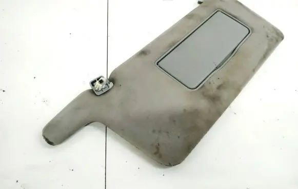 Toyota Avensis Verso Sun visor