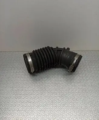 Renault Captur Intercooler hose/pipe 165758885R