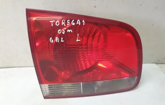 Volkswagen Touareg I Tailgate rear/tail lights 7L6945093H
