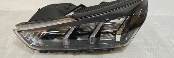Hyundai Ioniq Headlight/headlamp 92101-G2200
