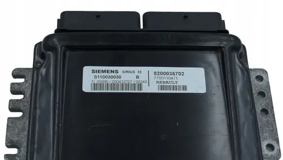 Renault Scenic I Engine control unit/module 8200035702