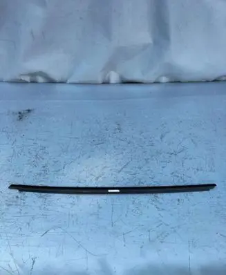 Porsche Taycan 9J1 Front door glass trim molding 9J1837475b