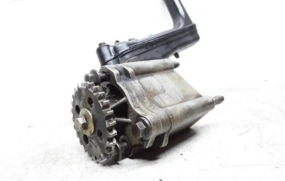 Volvo V50 Oil pump 1S7G6600BJ