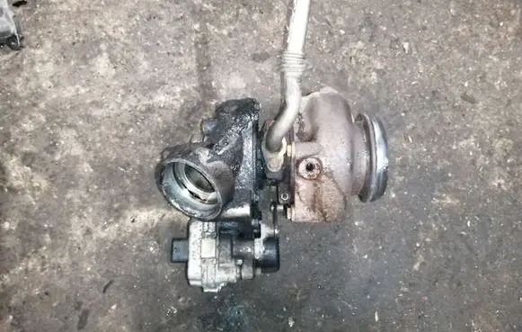Mercedes-Benz E W212 Turbo A6510900086 A6511800022 A6519060200